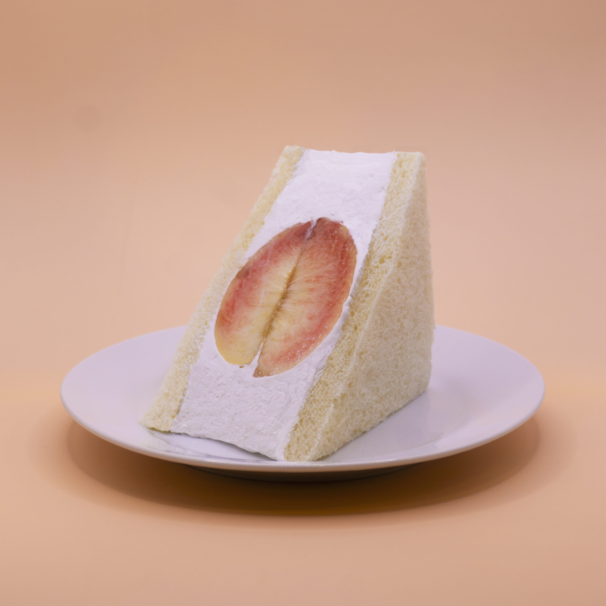 ももフルーツサンド